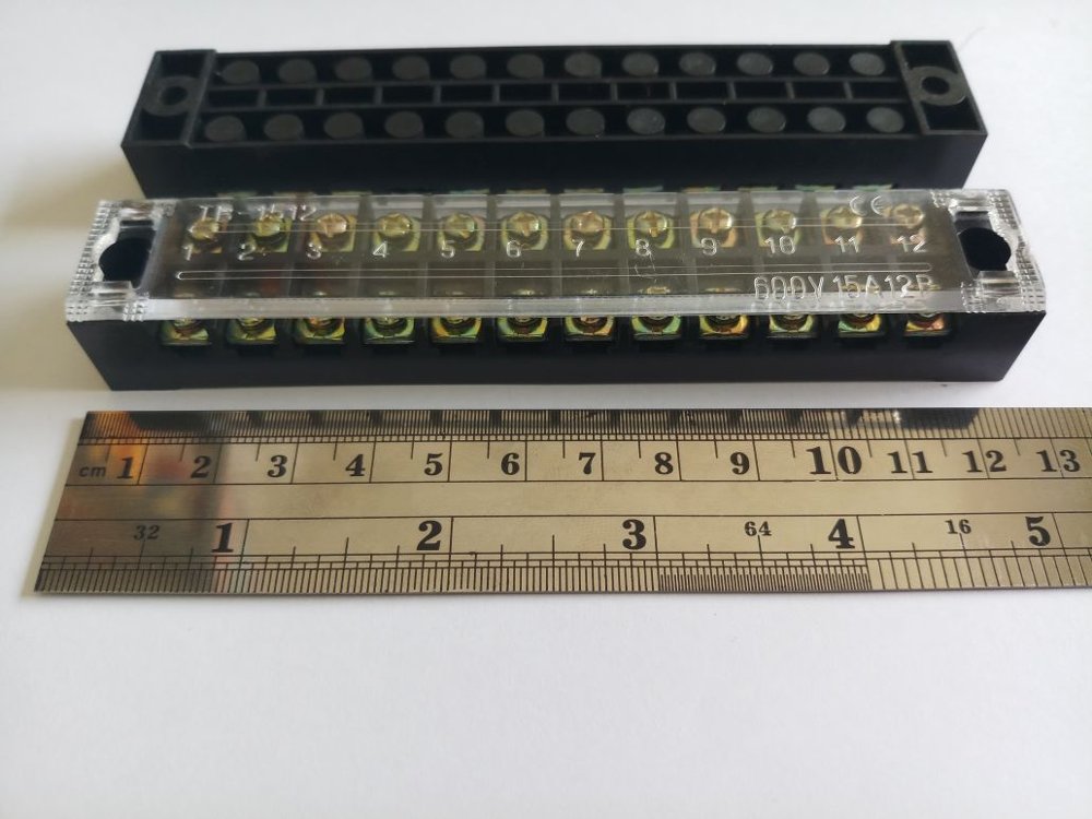 Terminal Block 15A 12P